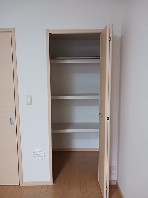 グレイスコート 収納