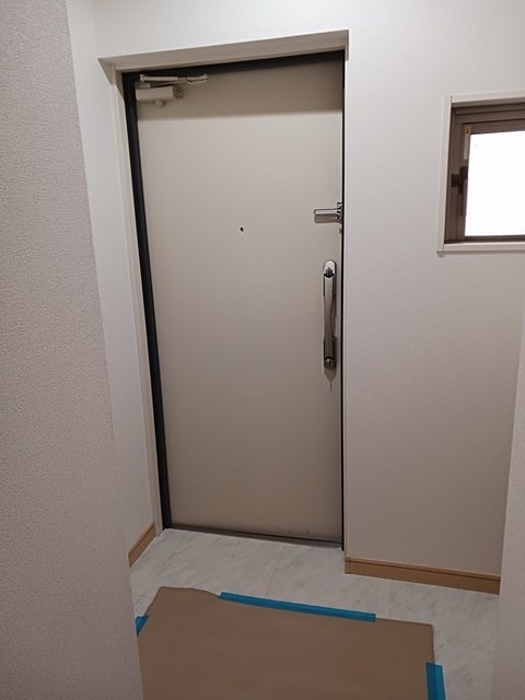 グレイスコート 玄関