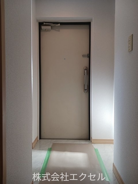 グレイスコート 玄関