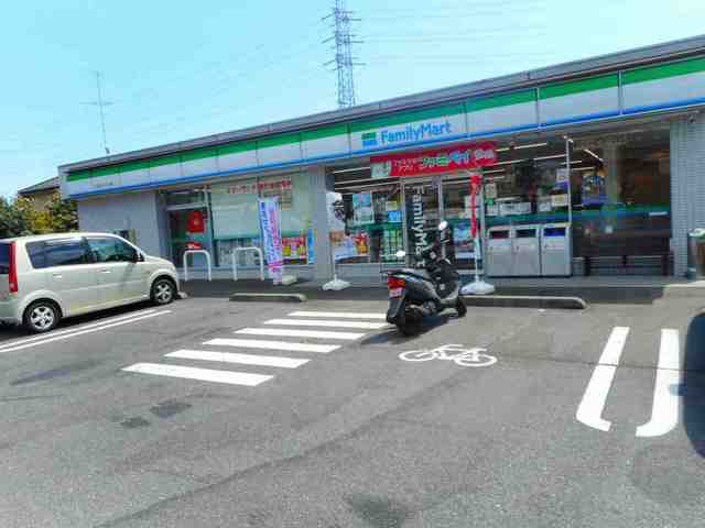 レオパレスピュアブリーズ コンビニ