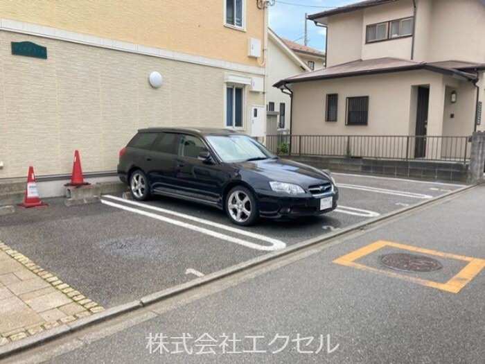 ヴェルドミール 駐車場