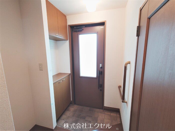 グレースハウス 玄関