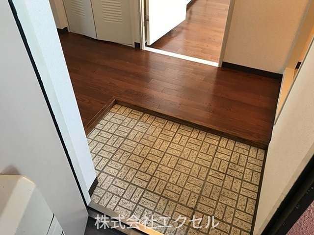 リビュエット尾澤 玄関