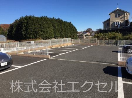 ヴェルデ2 駐車場