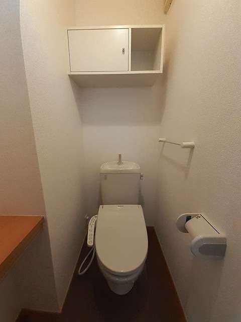 ラリーヴァメゾン久米川 トイレ