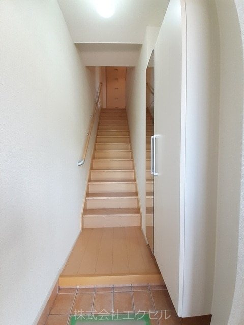 アステール１ 玄関