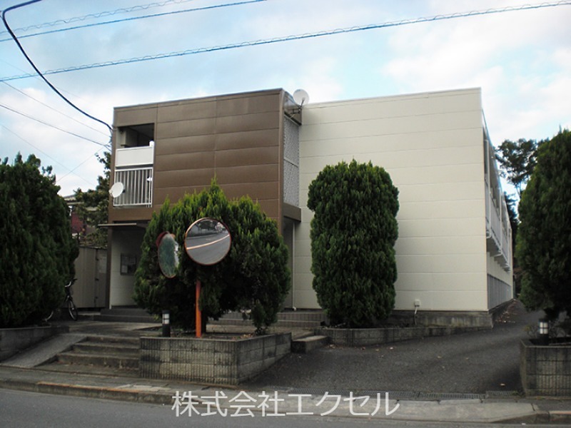 レオパレスサンパティーク 外観