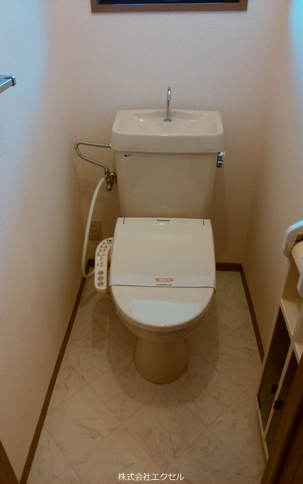 ガーデンヒルズA棟  トイレ