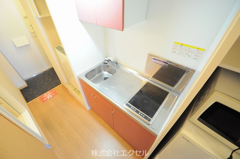 レオパレスカモミールB キッチン