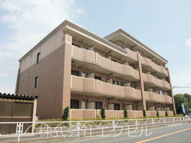 ドゥーメゾン 外観
