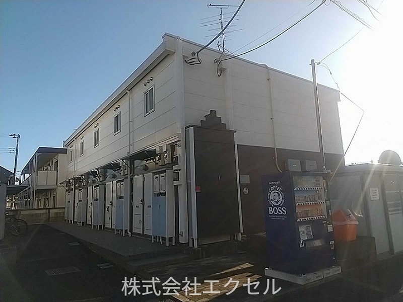 レオパレスCalm戸倉2 外観