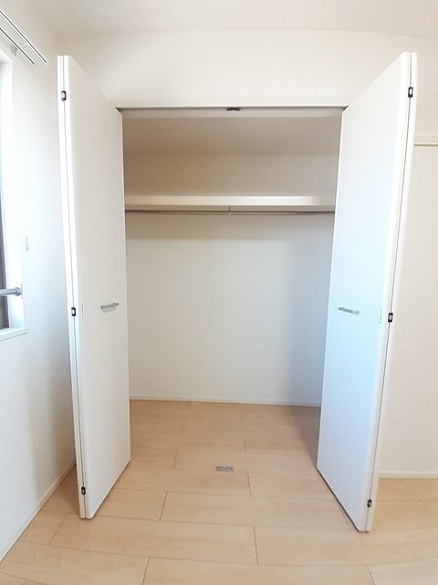 アーロンクレスト 収納