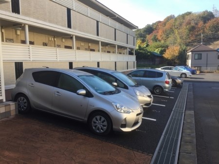 オランジュ 駐車場