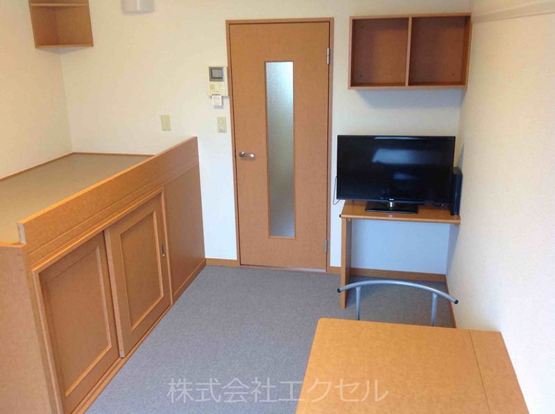レオパレス葵第２ 収納