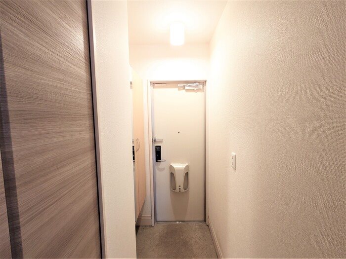 ヴィラルレザン  玄関