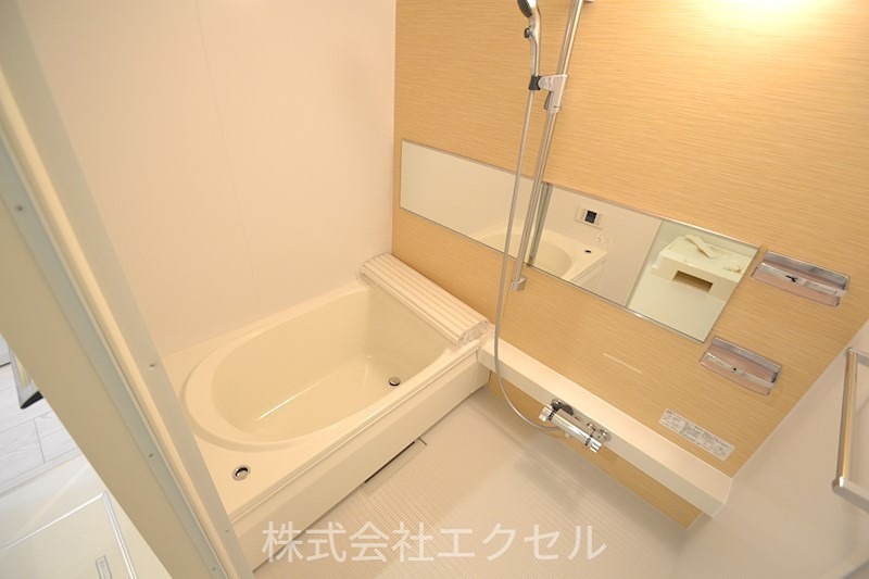 シャーメゾン小作台 風呂画像