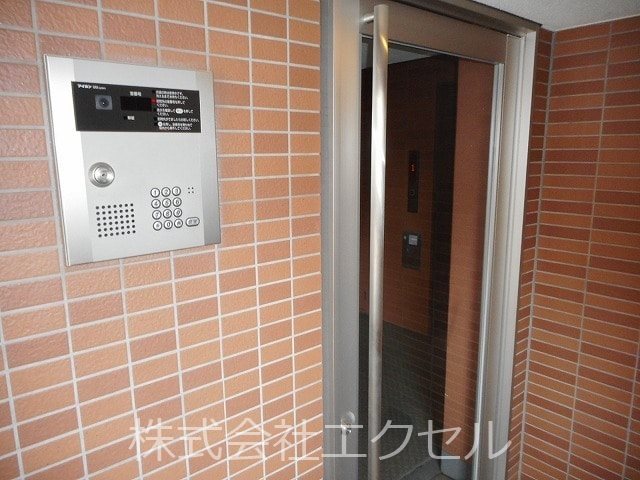 ヒルズ小平 エントランス