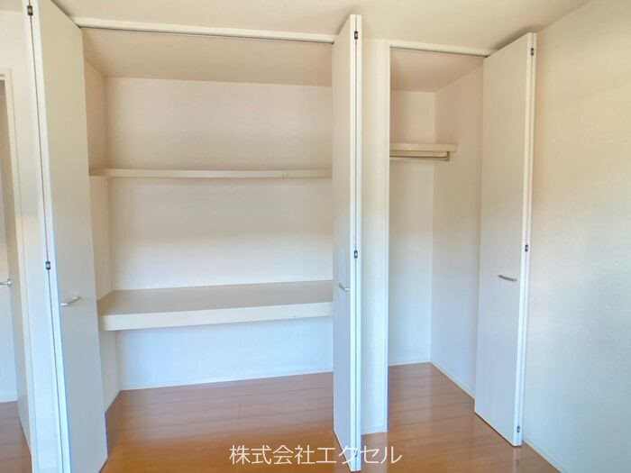 イーストコテージ 収納