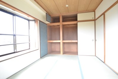 エクセレンス 収納