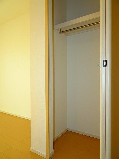 メゾンエトワール 収納