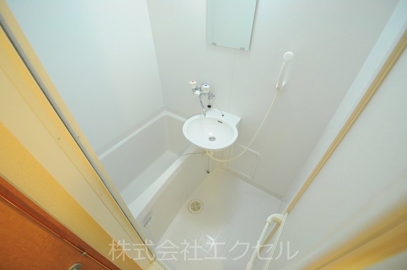 レオパレスブライトセゾン 風呂画像