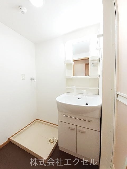 エンピエッサ東大和 洗面所