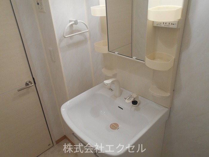 カサベルデ長岡 洗面所