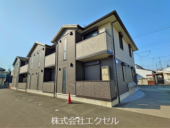 アズーリ 外観