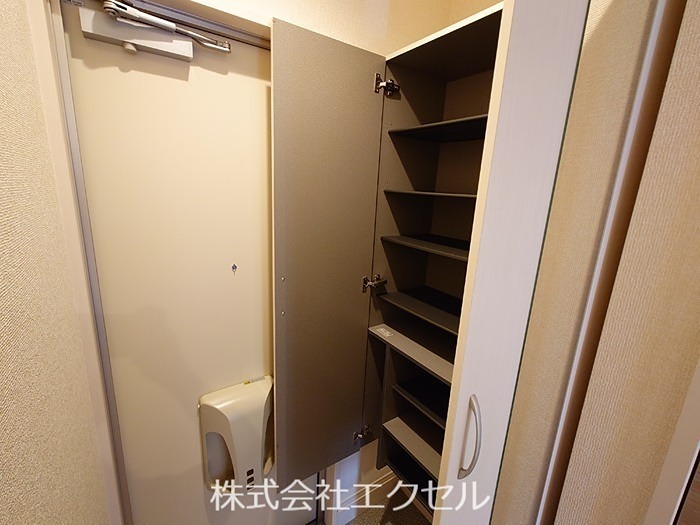 アズーリ 玄関