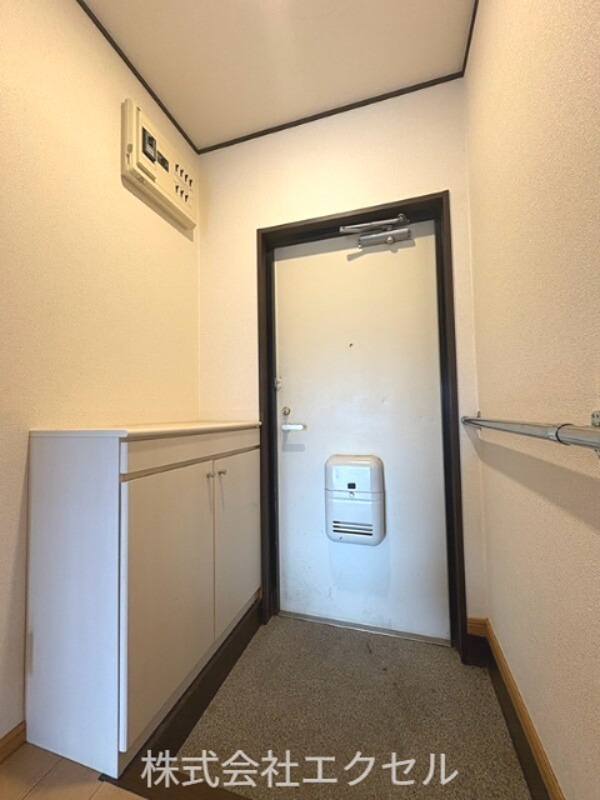 ヴィーナスヴィラ 玄関
