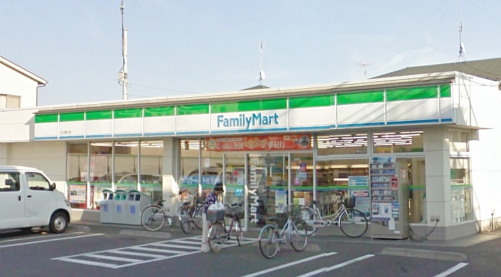 クレア立川 コンビニ