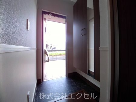 グランメール2番館 玄関