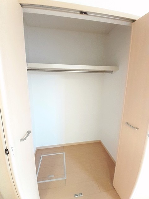 サンライズヴィラ2 収納