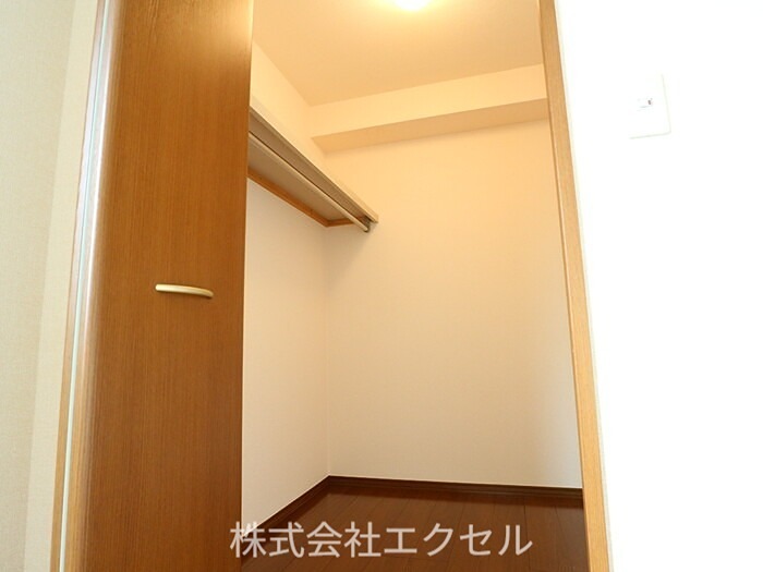 アタラクシアE 収納