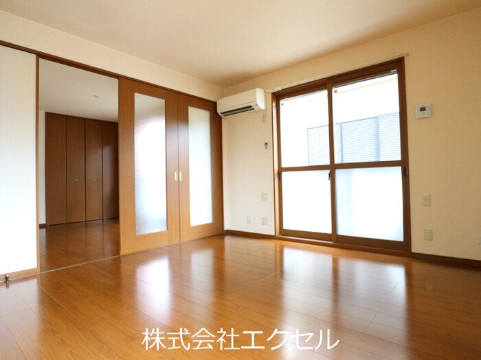 アタラクシアE リビング