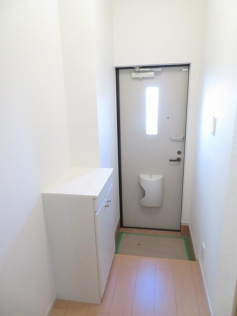 アルコバレーノ 玄関