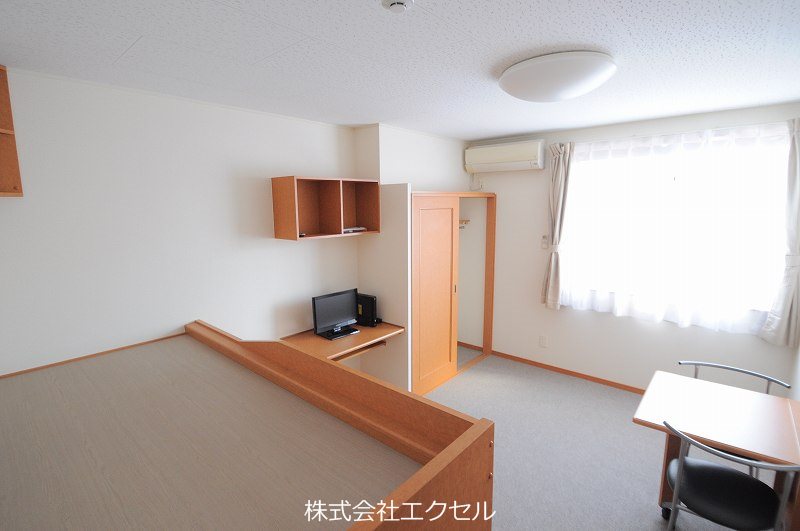 レオパレスセンターウエスト2 収納