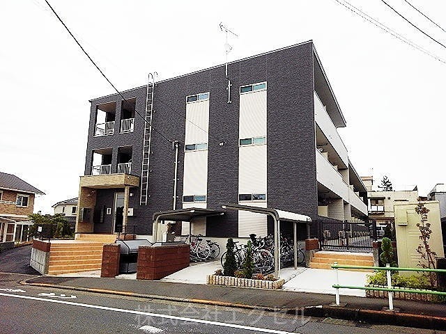 シャルマンエスポワール 外観