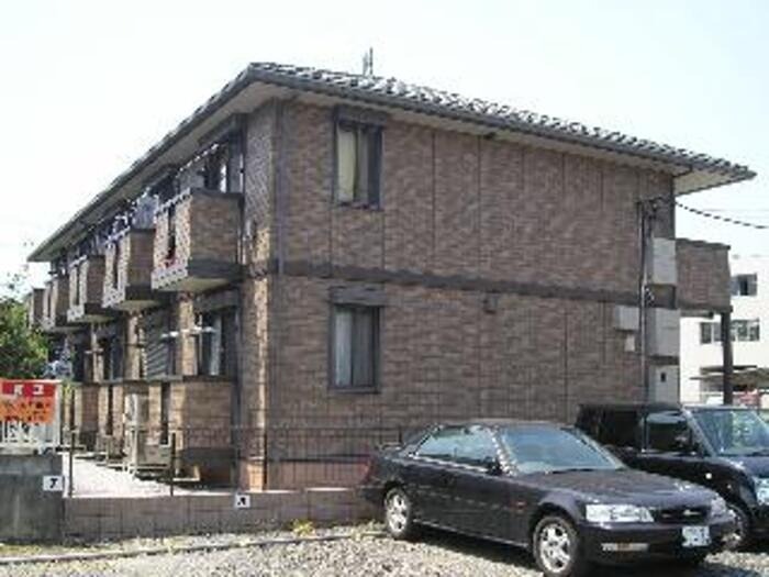 ジュネス 外観