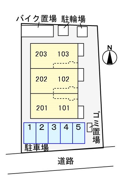 サクラガーデン 駐車場