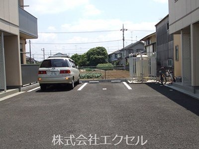 東京都昭島市上川原町１丁目25-13 駐車場