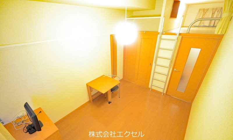 レオパレス檪 ベッドルーム