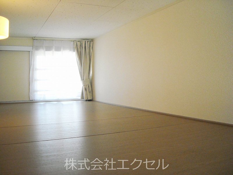 レオパレスメルベーユ ベッドルーム