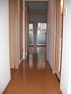 ベルクリーベ 玄関