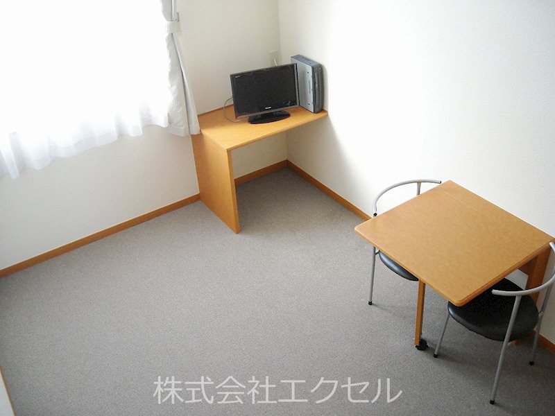レオパレスメルベーユ リビング