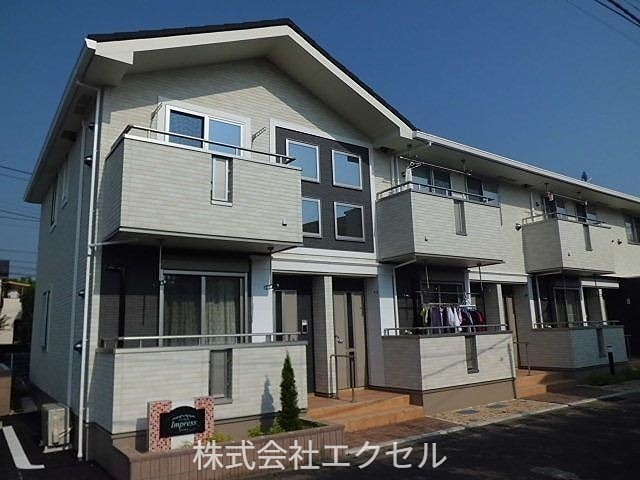インプレス 外観