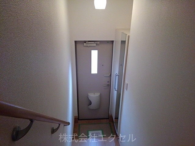 メゾンドゥリヴィエール 玄関