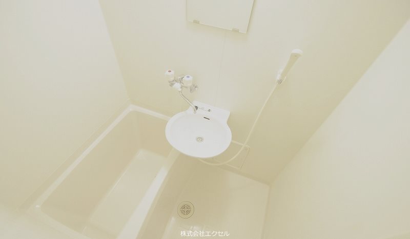 レオパレスアーベントロート 風呂画像