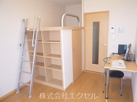 レオパレスシルバコート 収納