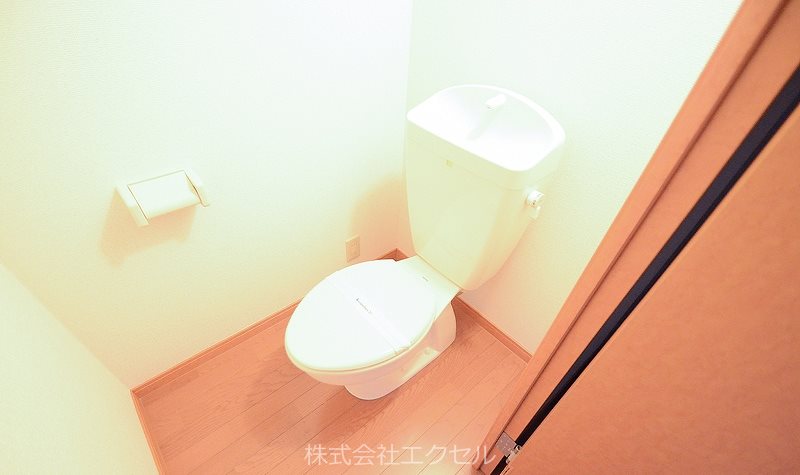レオパレススティジミハル トイレ